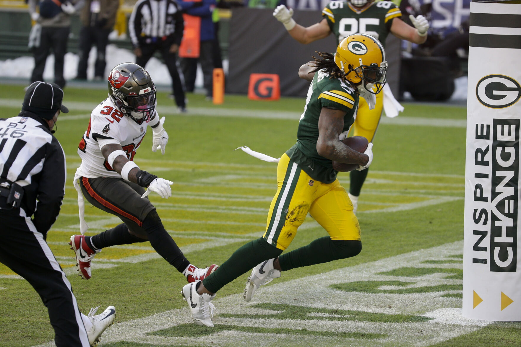 Buccaneers Packers Football